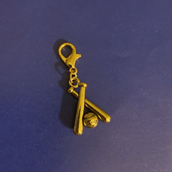 NEW Charm Goldtone Baseball Bats Crossed Sports Clip On Charm - Picture 3 of 4